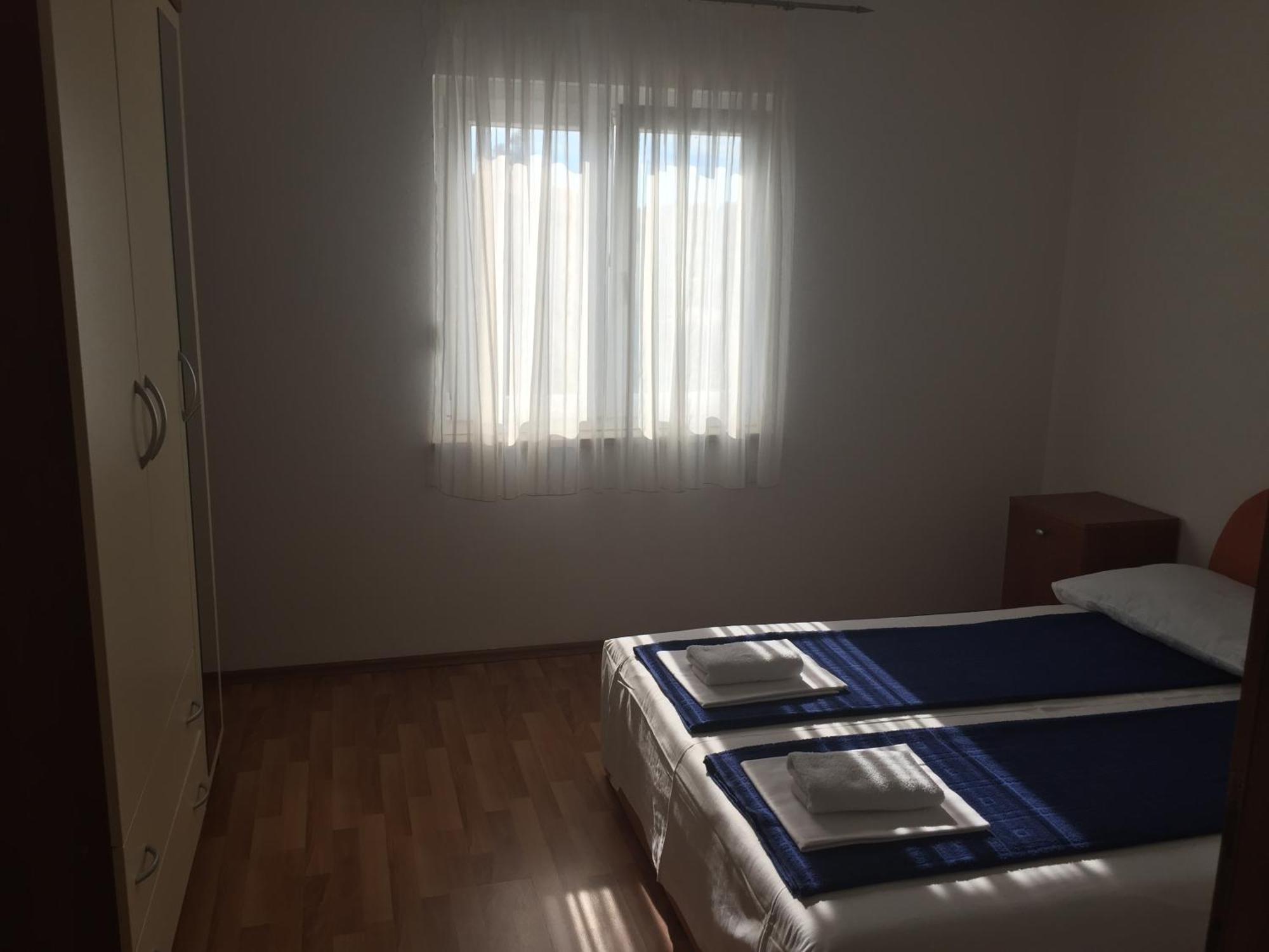 Apartments Vidovic Povljana Room photo