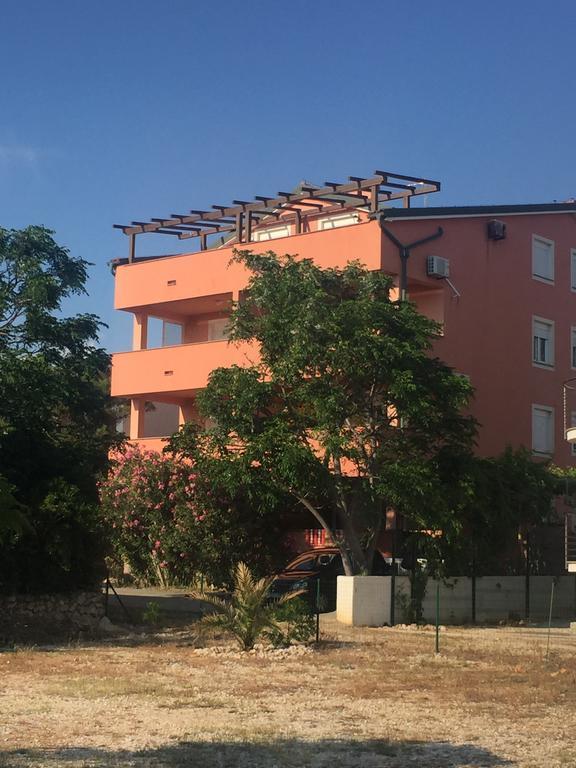 Apartments Vidovic Povljana Exterior photo